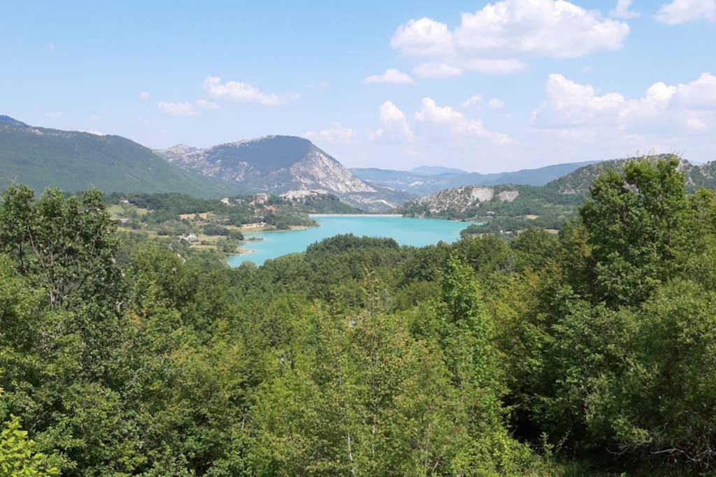 Al Colle Leilighet Castel San Vincenzo Eksteriør bilde